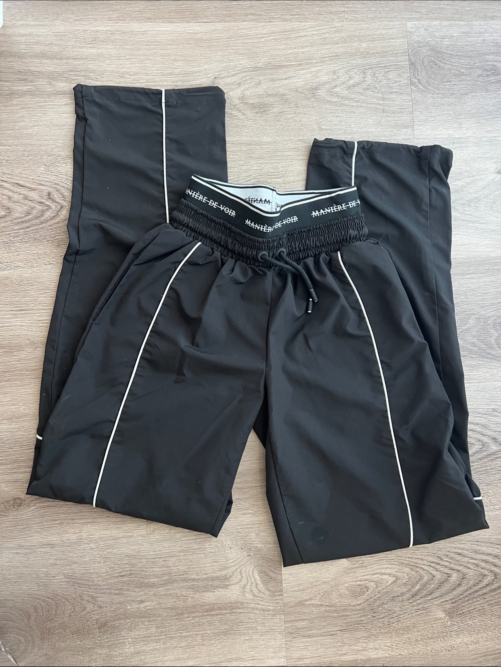 Maniere De Voir Black Joggers with White Piping